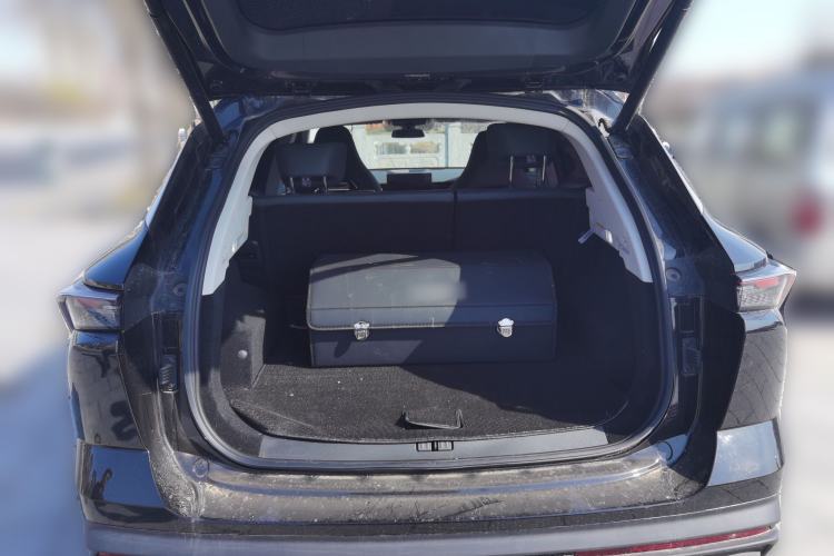 Used JETOUR Dashing 2026 Model—1.5T DCT Luxury Edition Trunk