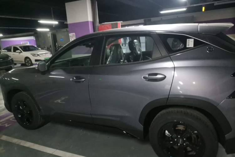 Used JETOUR Dashing 2026 Model—Youth Edition, 1.5T 6DCT Luxury Edition Exterior 3