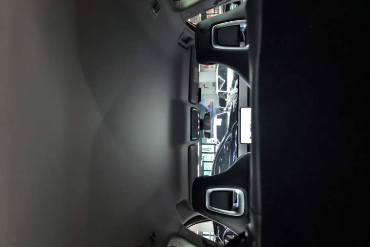 Used JETOUR Dashing 2026 Model—Youth Edition, 1.5T 6DCT Elite Edition Headliner