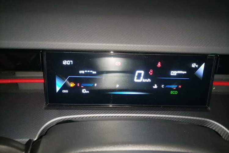 Used JETOUR Dashing 2026 Model—Youth Edition, 1.5T 6DCT Luxury Edition Instrument Cluster