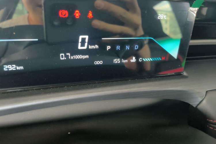 Used JETOUR Dashing 2026 Model—1.5T DCT Elite Edition Odometer Close Up