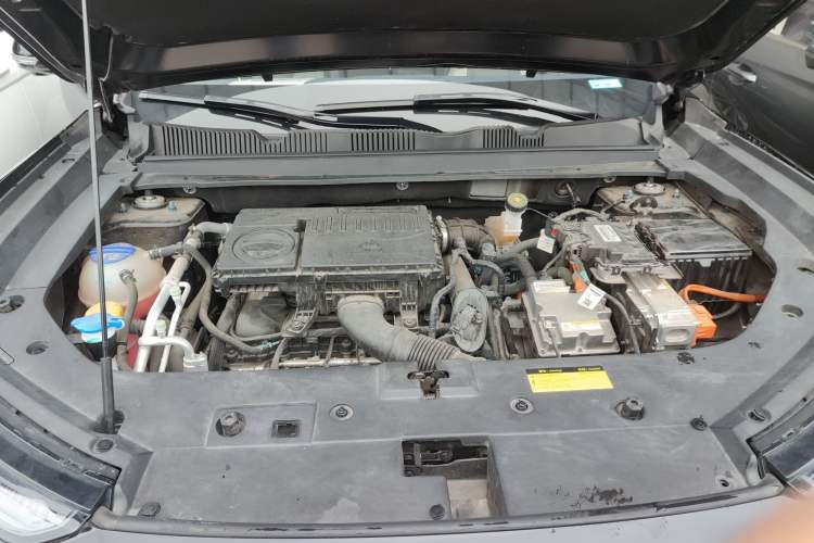 Used JETOUR Dashing i-DM 2022 1.5T DHT Lightning 01 Engine Bay