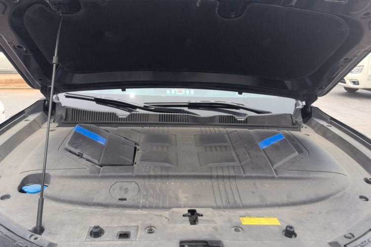 Used JETOUR Dashing i-DM 2022 1.5T DHT Lightning 01 Engine Bay