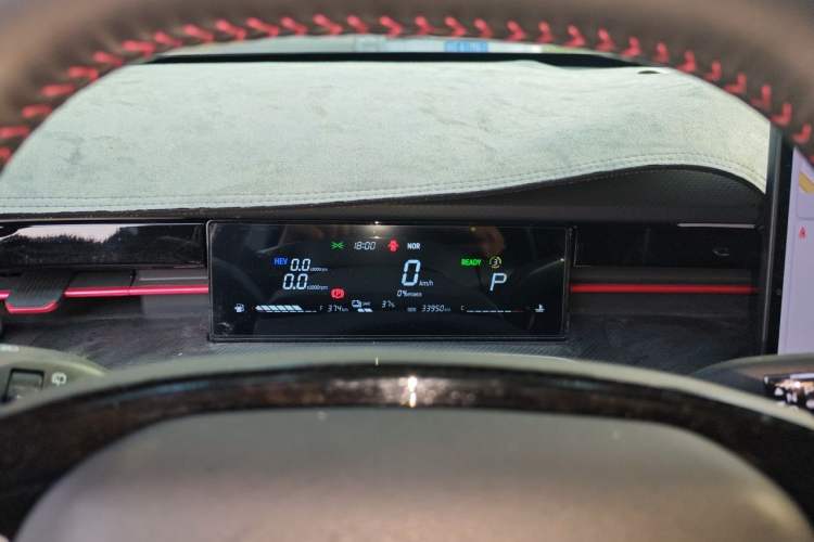 Used JETOUR Dashing i-DM 2022 1.5T DHT Lightning 01 Instrument Cluster