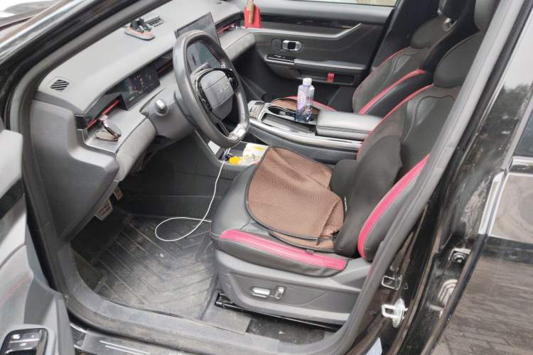 Used JETOUR Dashing i-DM 2022 1.5T DHT Lightning 01 Left Front Seat