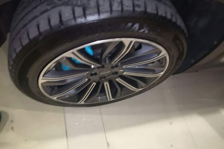 Used JETOUR Dashing i-DM 2022 1.5T DHT Lightning 01 Left Front Wheel Hub