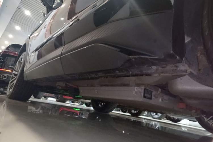 Used JETOUR Dashing i-DM 2022 1.5T DHT Lightning 01 Left Side Sill
