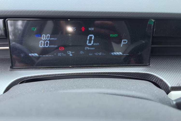 Used JETOUR Dashing i-DM 2022 1.5T DHT Lightning 01 Odometer Close Up
