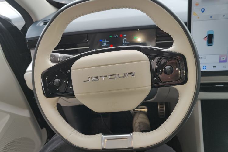Used JETOUR Dashing i-DM 2022 1.5T DHT Lightning 01 Steering Wheel