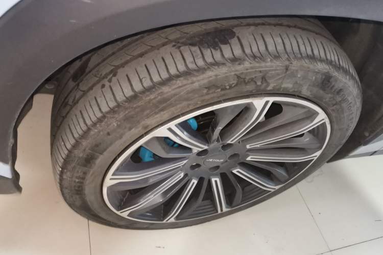 Used JETOUR Dashing i-DM 2022 1.5T DHT Lightning 02 Left Front Wheel Hub