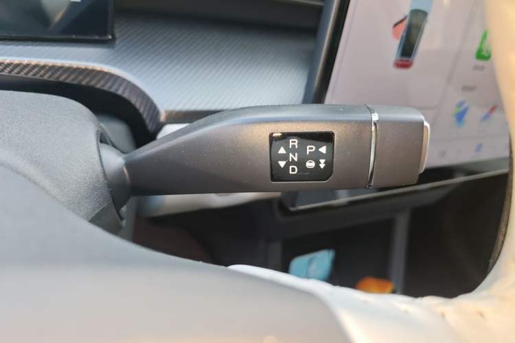 Used JETOUR Dashing i-DM 2022 1.5T DHT Lightning 01 Gear Lever