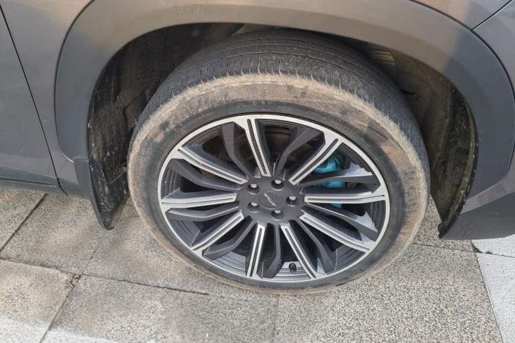 Used JETOUR Dashing i-DM 2022 1.5T DHT Lightning 01 Right Front Wheel Hub