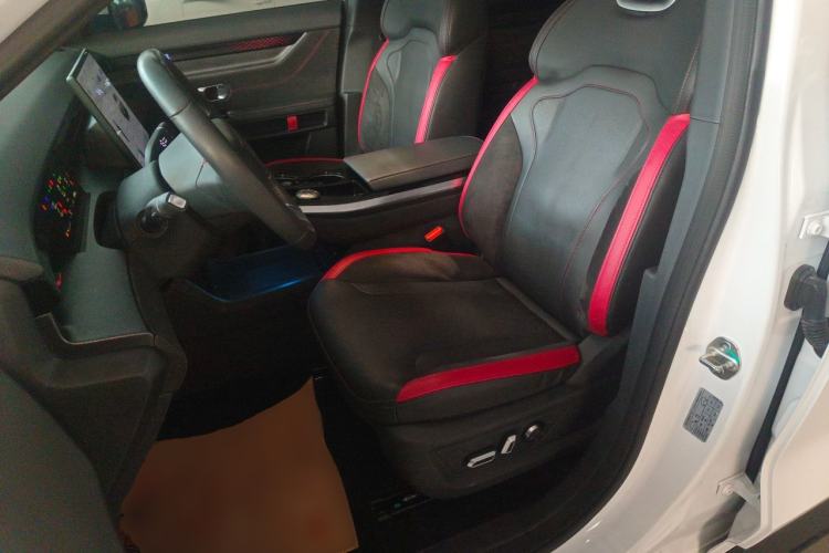 Used JETOUR Dashing i-DM 2022 1.5T DHT Lightning 02 Left Front Seat