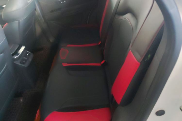 Used JETOUR Dashing i-DM 2022 1.5T DHT Lightning 01 Left Rear Seat