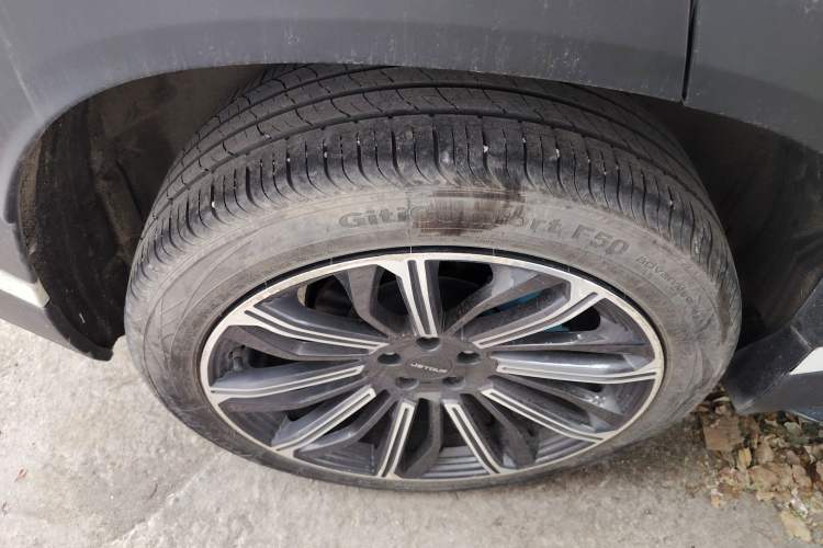 Used JETOUR Dashing i-DM 2022 1.5T DHT Lightning 01 Right Rear Wheel Hub