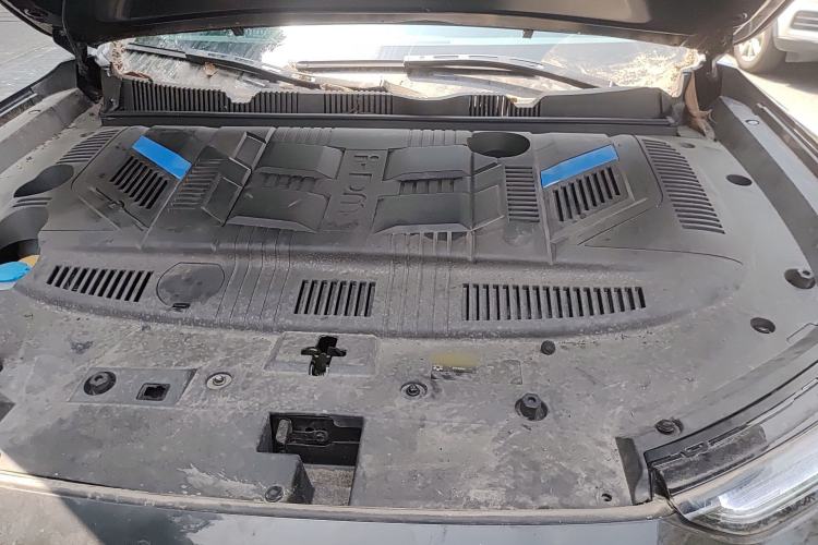 Used JETOUR Dashing i-DM 2023 1.5T DHT Lightning 01 Engine Bay
