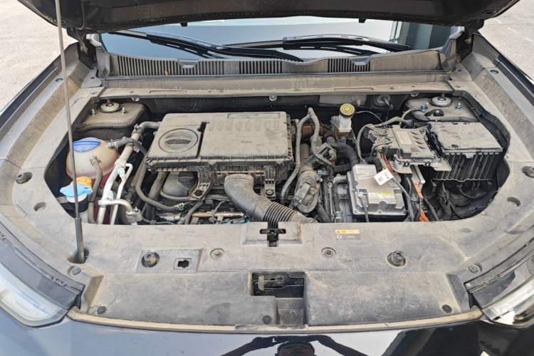 Used JETOUR Dashing i-DM 2023 1.5T DHT Lightning Engine Bay