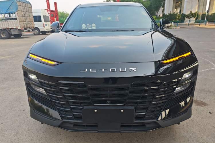 Used JETOUR Dashing i-DM 2023 1.5T DHT Lightning Front