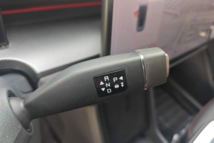 Used JETOUR Dashing i-DM 2023 1.5T DHT Lightning Gear Lever