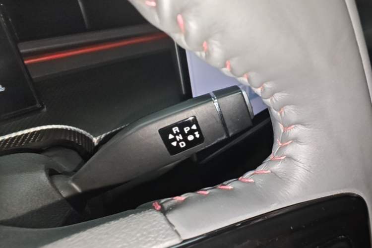 Used JETOUR Dashing i-DM 2023 1.5T DHT Lightning Gear Lever