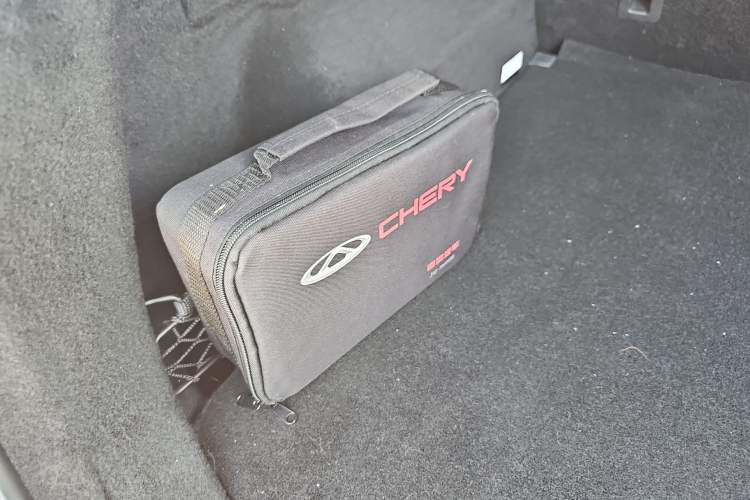 Used JETOUR Dashing i-DM 2023 1.5T DHT Lightning Interior 4