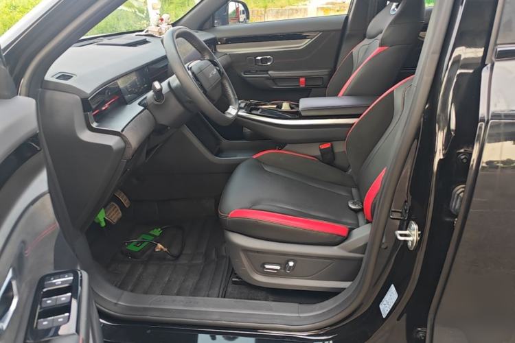 Used JETOUR Dashing i-DM 2023 1.5T DHT Lightning Left Front Seat