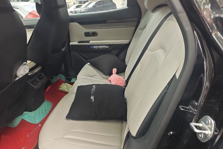 Used JETOUR Dashing i-DM 2023 1.5T DHT Lightning Left Rear Seat