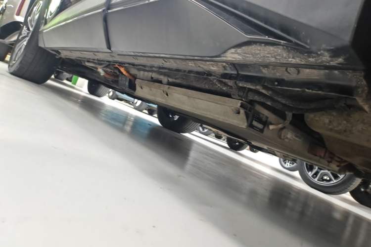 Used JETOUR Dashing i-DM 2023 1.5T DHT Lightning Left Side Sill