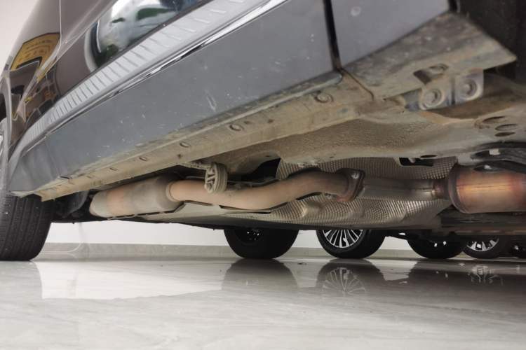 Used JETOUR Dashing i-DM 2023 1.5T DHT Lightning Right Side Sill