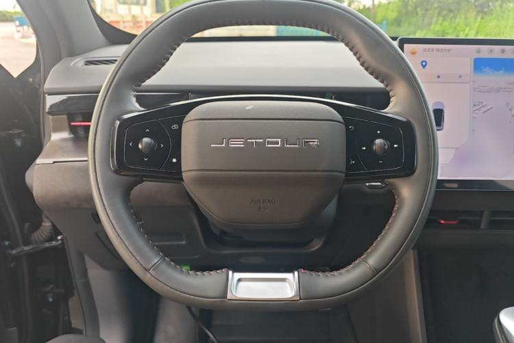 Used JETOUR Dashing i-DM 2023 1.5T DHT Lightning Steering Wheel