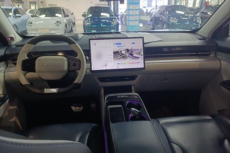 Used JETOUR Dashing i-DM 2023 1.5T DHT Lightning 02 Center Console