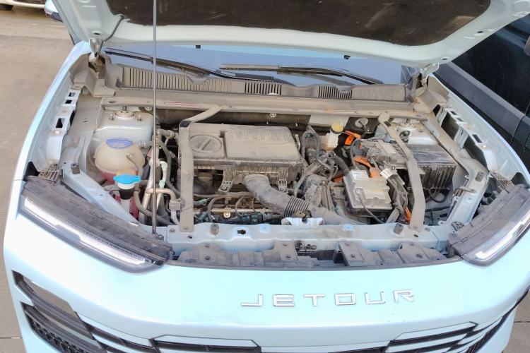 Used JETOUR Dashing i-DM 2023 1.5T DHT Lightning 02 Engine Bay