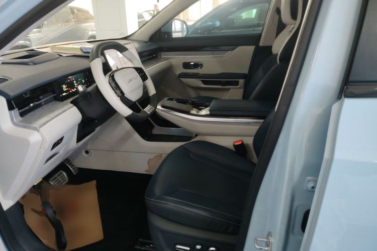 Used JETOUR Dashing i-DM 2023 1.5T DHT Lightning 02 Left Front Seat