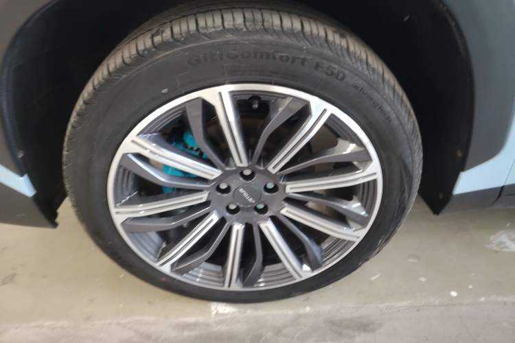 Used JETOUR Dashing i-DM 2023 1.5T DHT Lightning 02 Left Front Wheel Hub