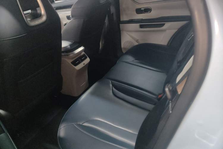 Used JETOUR Dashing i-DM 2023 1.5T DHT Lightning Left Rear Seat