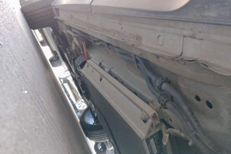 Used JETOUR Dashing i-DM 2023 1.5T DHT Lightning 02 Left Side Sill