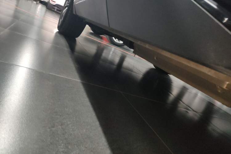 Used JETOUR Dashing i-DM 2023 1.5T DHT Lightning Left Side Sill