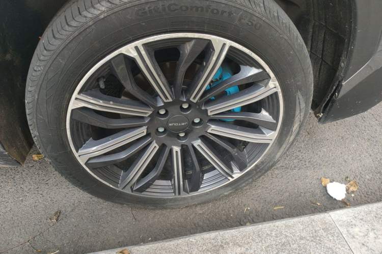 Used JETOUR Dashing i-DM 2023 1.5T DHT Lightning 01 Right Front Wheel Hub