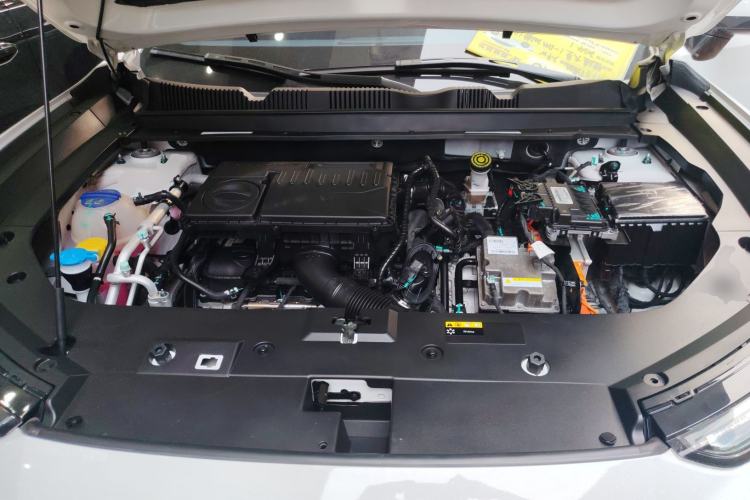 Used JETOUR Dashing i-DM 2023 1.5T DHT Lightning Engine Bay
