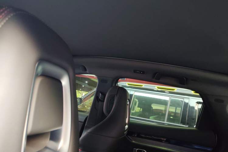 Used JETOUR Dashing i-DM 2023 1.5T DHT Lightning Headliner
