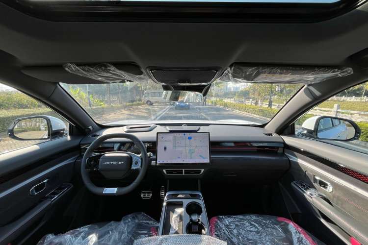Used JETOUR Dashing i-DM 2023 1.5T DHT Lightning 02 Interior 1