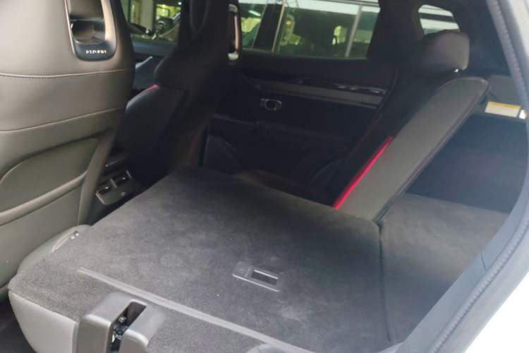 Used JETOUR Dashing i-DM 2023 1.5T DHT Lightning Left Rear Seat
