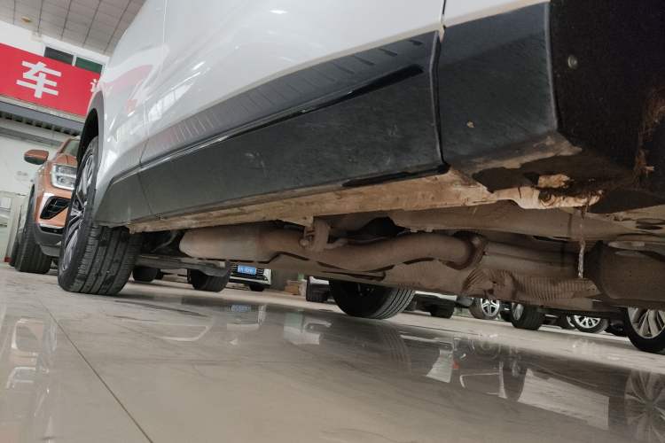 Used JETOUR Dashing i-DM 2023 1.5T DHT Lightning Right Side Sill
