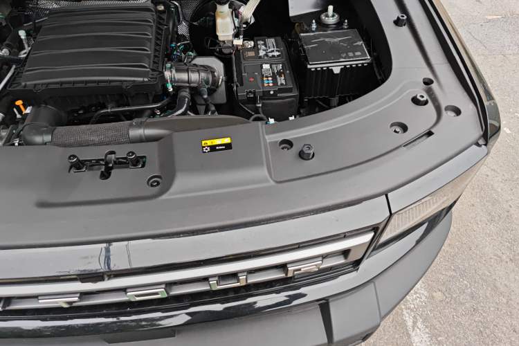 Used JETOUR Freelander 2025 1.5TD DCT Discovery Engine Bay Left