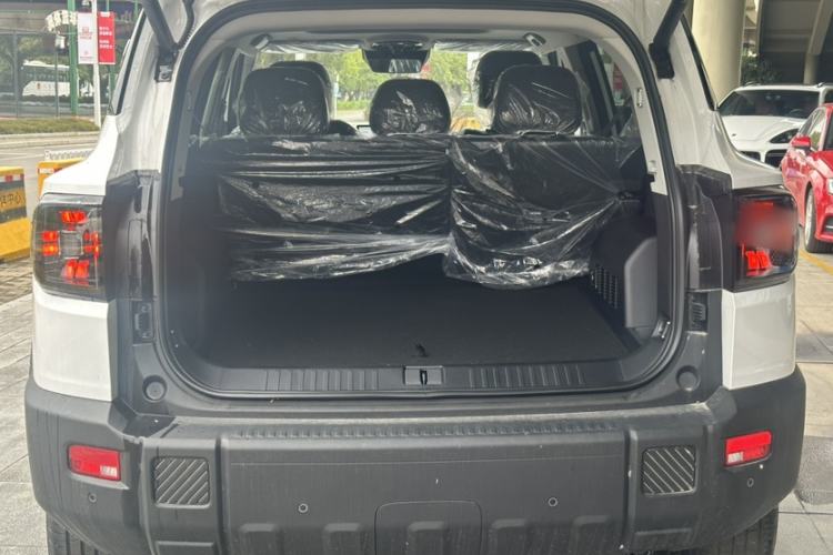 Used JETOUR Freelander 2025 1.5TD DCT Discovery Interior 1