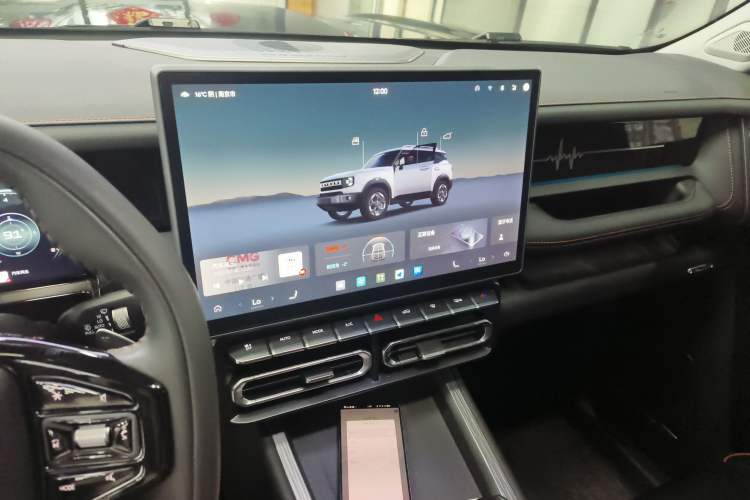 Used JETOUR Freelander 2025 1.5TD DCT Discovery Audio And AC Panel