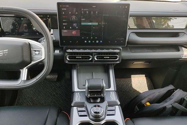 Used JETOUR Freelander 2025 1.5TD DCT Discovery Audio And AC Panel