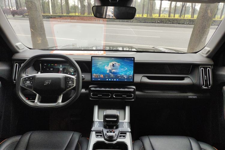 Used JETOUR Freelander 2025 1.5TD DCT Explore Center Console