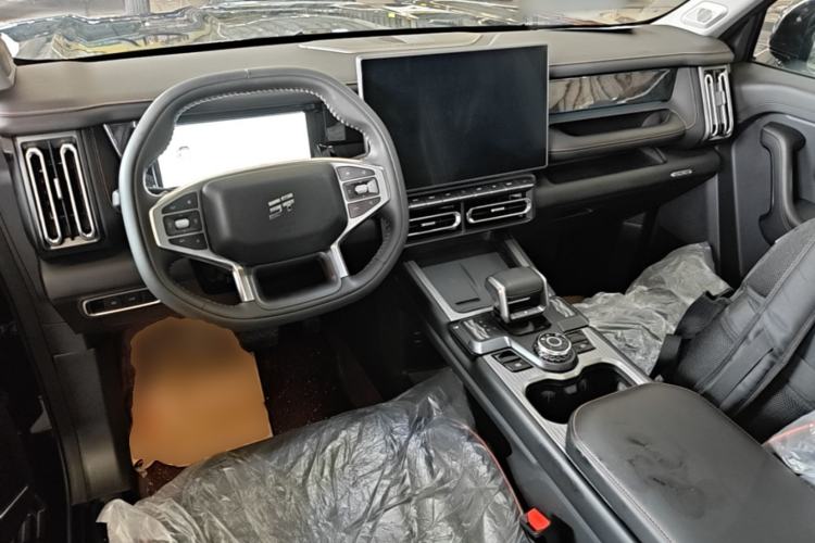 Used JETOUR Freelander 2025 1.5TD DCT Discovery Center Console