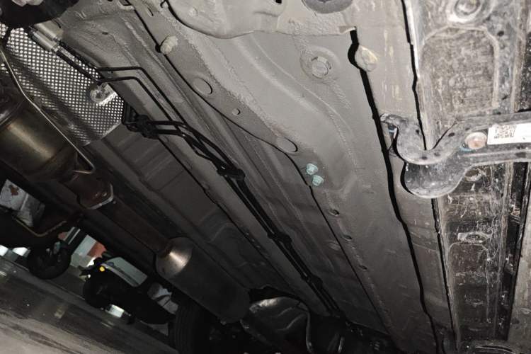 Used JETOUR Freelander 2025 1.5TD DCT Discovery Chassis Front Left